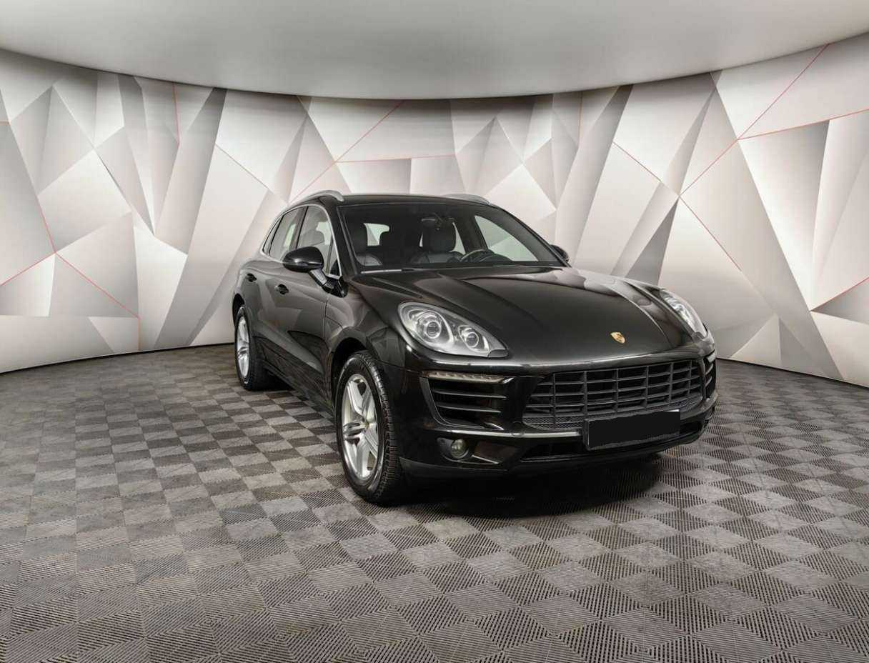 Porsche Macan с пробегом — 2014 год. Фото: #2