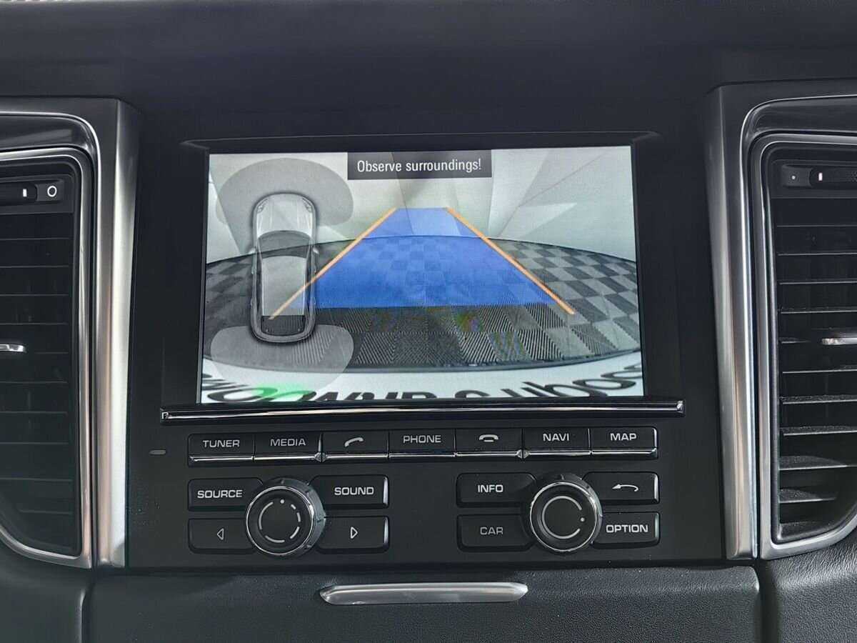 Porsche Macan с пробегом — 2014 год. Фото: #14