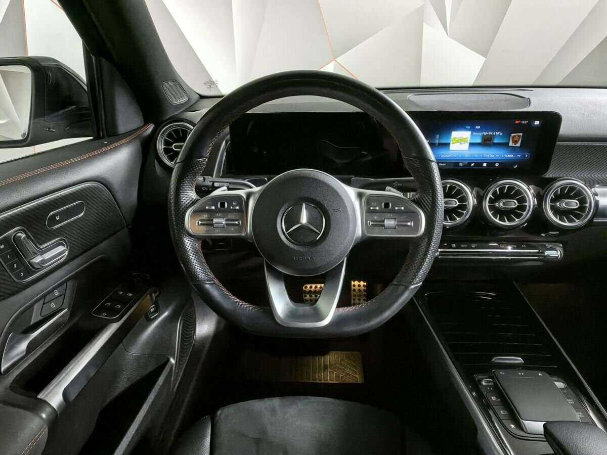 Mercedes-Benz GLB с пробегом — 2020 год. Фото: #14