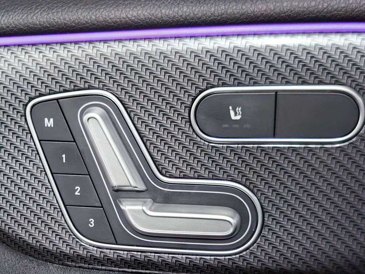 Mercedes-Benz GLB с пробегом — 2020 год. Фото: #21