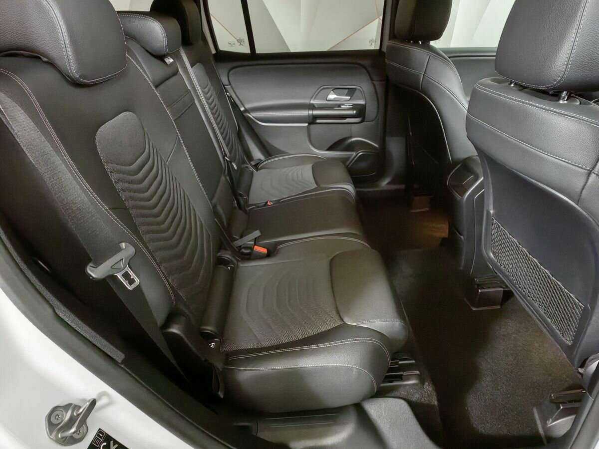 Mercedes-Benz GLB с пробегом — 2020 год. Фото: #11