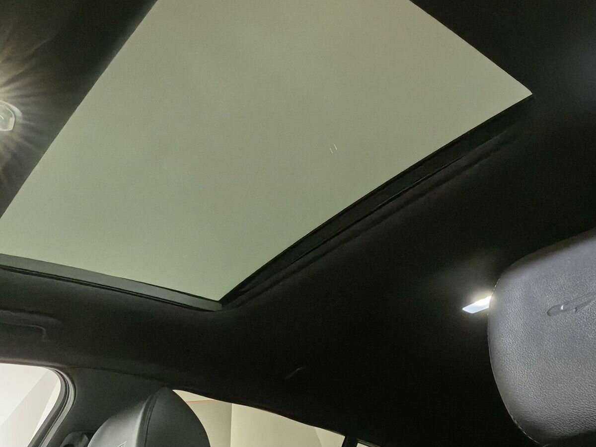 Kia Stinger с пробегом — 2019 год. Фото: #16