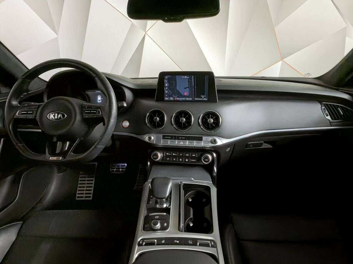 Kia Stinger с пробегом — 2019 год. Фото: #9