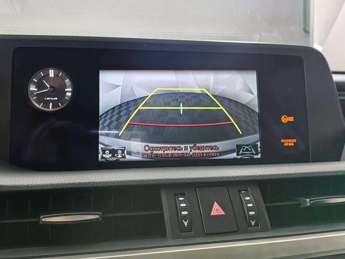 Lexus ES с пробегом — 2020 год. Фото: #14