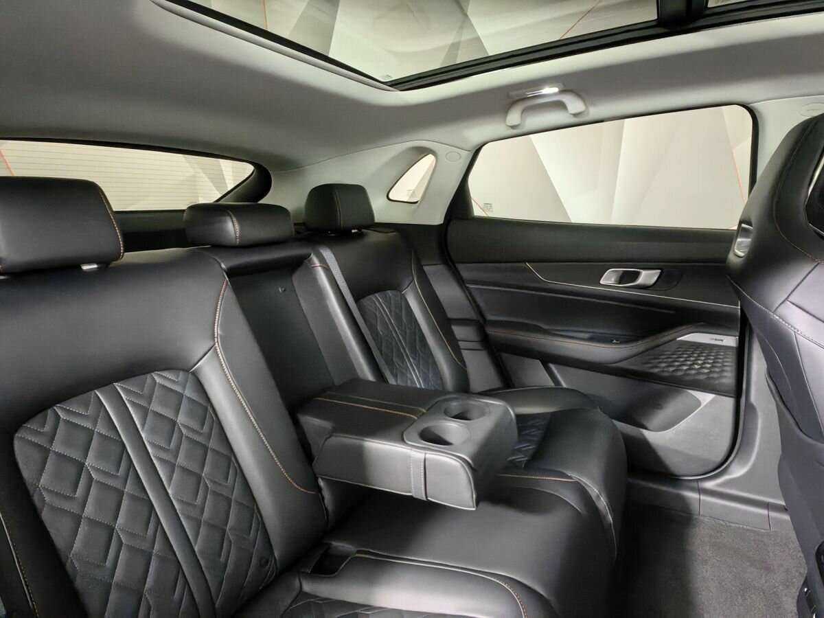 Changan UNI-K с пробегом — 2023 год. Фото: #12