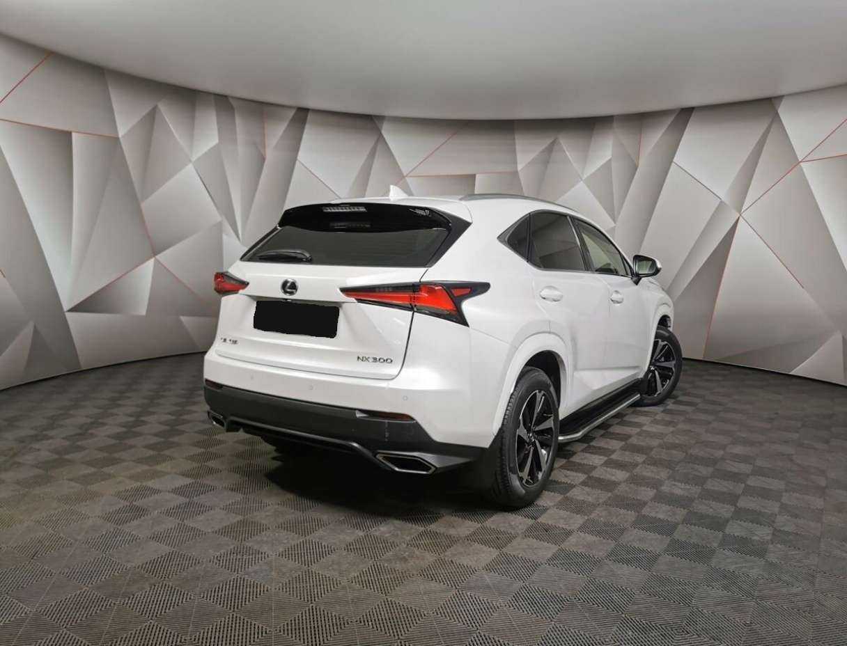 Lexus NX с пробегом — 2019 год. Фото: #1