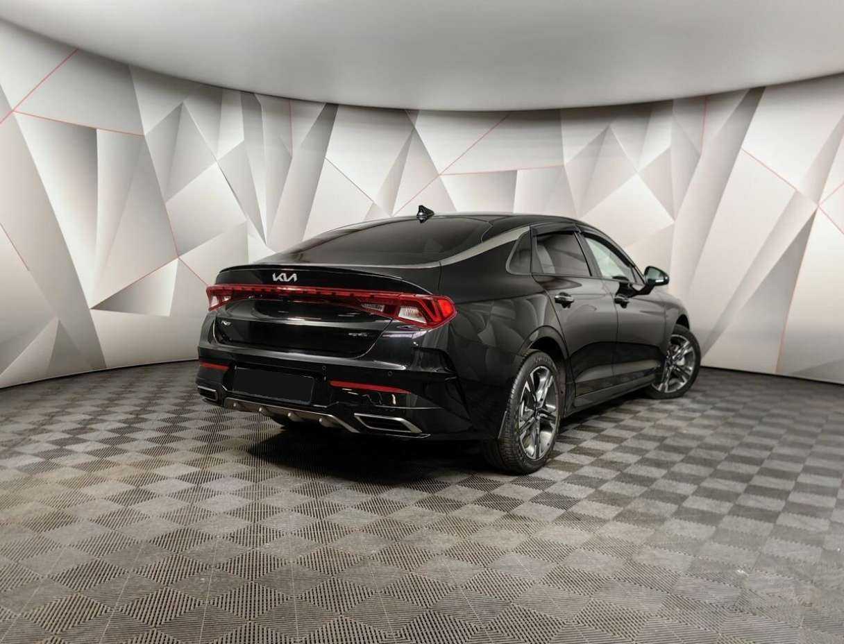 Kia K5 с пробегом — 2022 год. Фото: #1