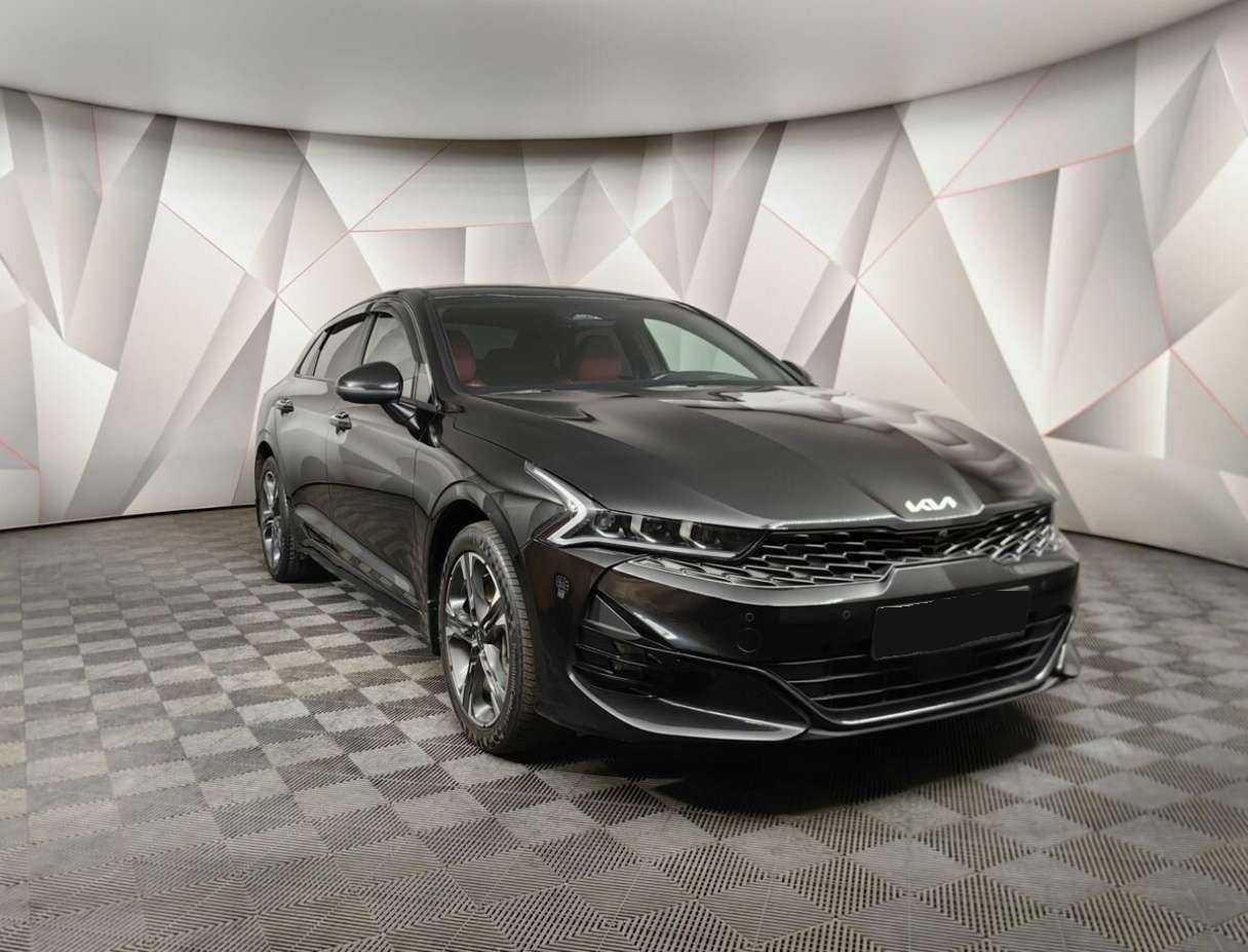 Kia K5 с пробегом — 2022 год. Фото: #2