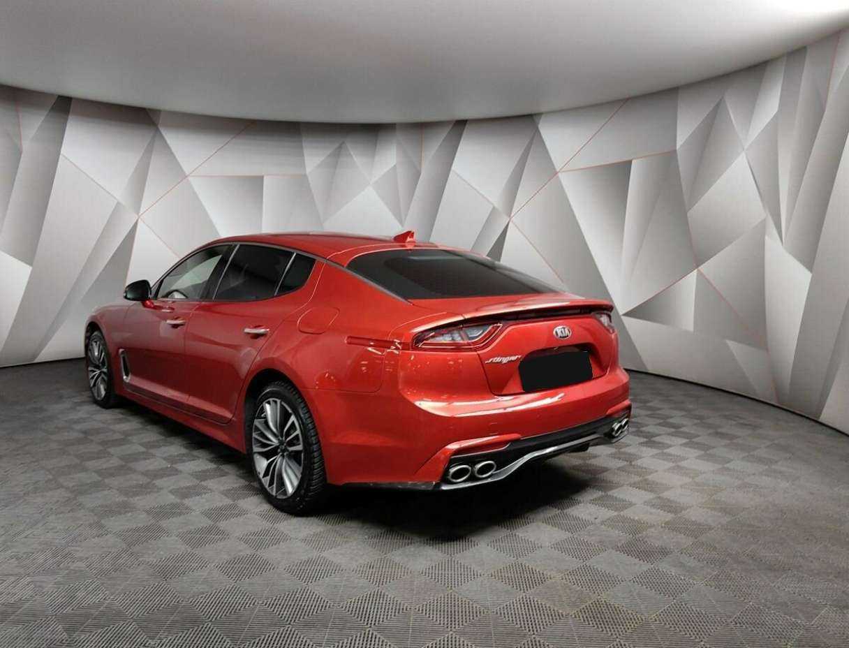 Kia Stinger с пробегом — 2020 год. Фото: #3