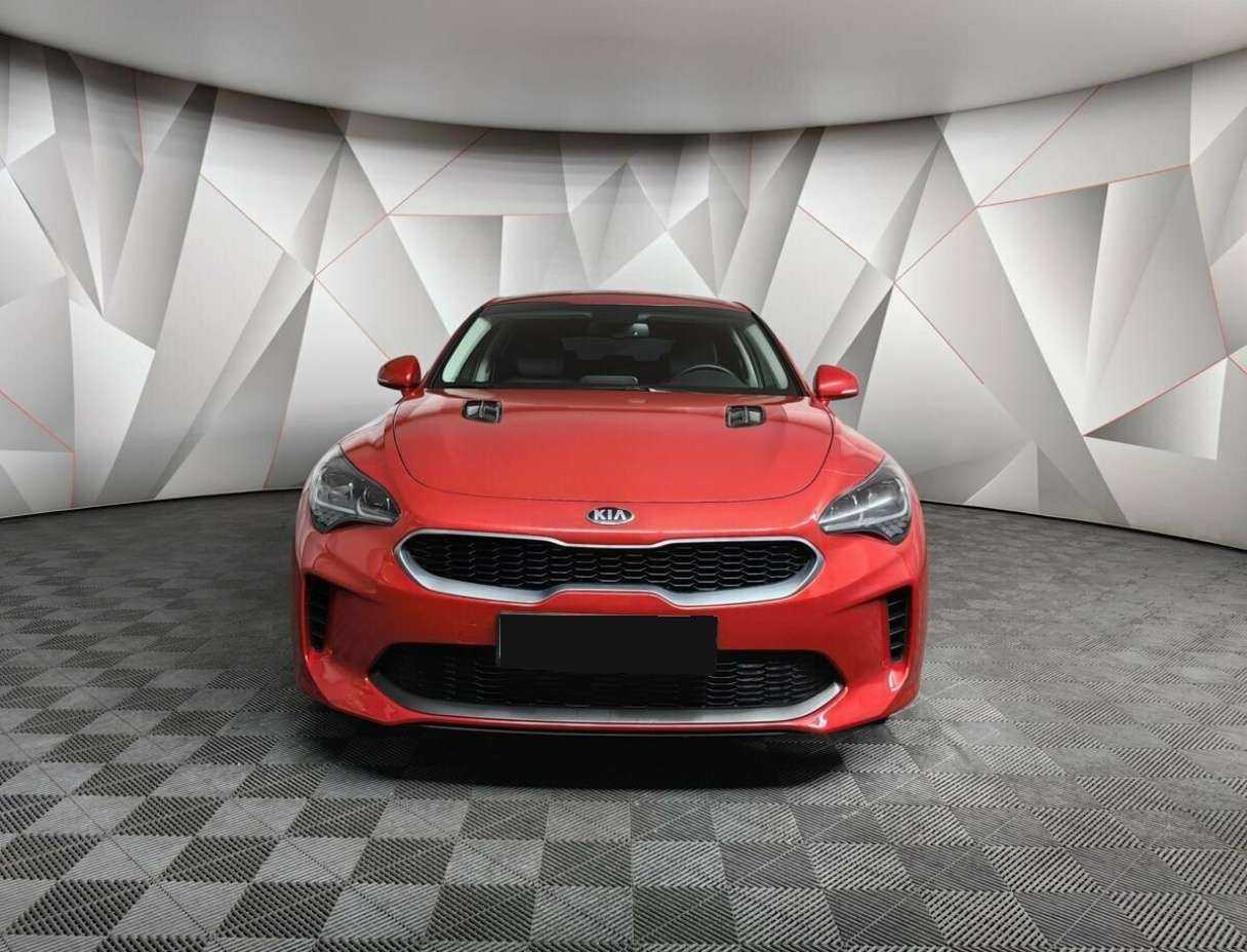 Kia Stinger с пробегом — 2020 год. Фото: #6