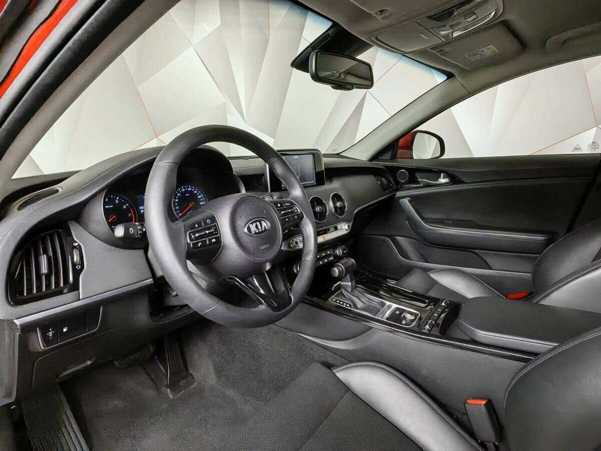 Kia Stinger с пробегом — 2020 год. Фото: #13