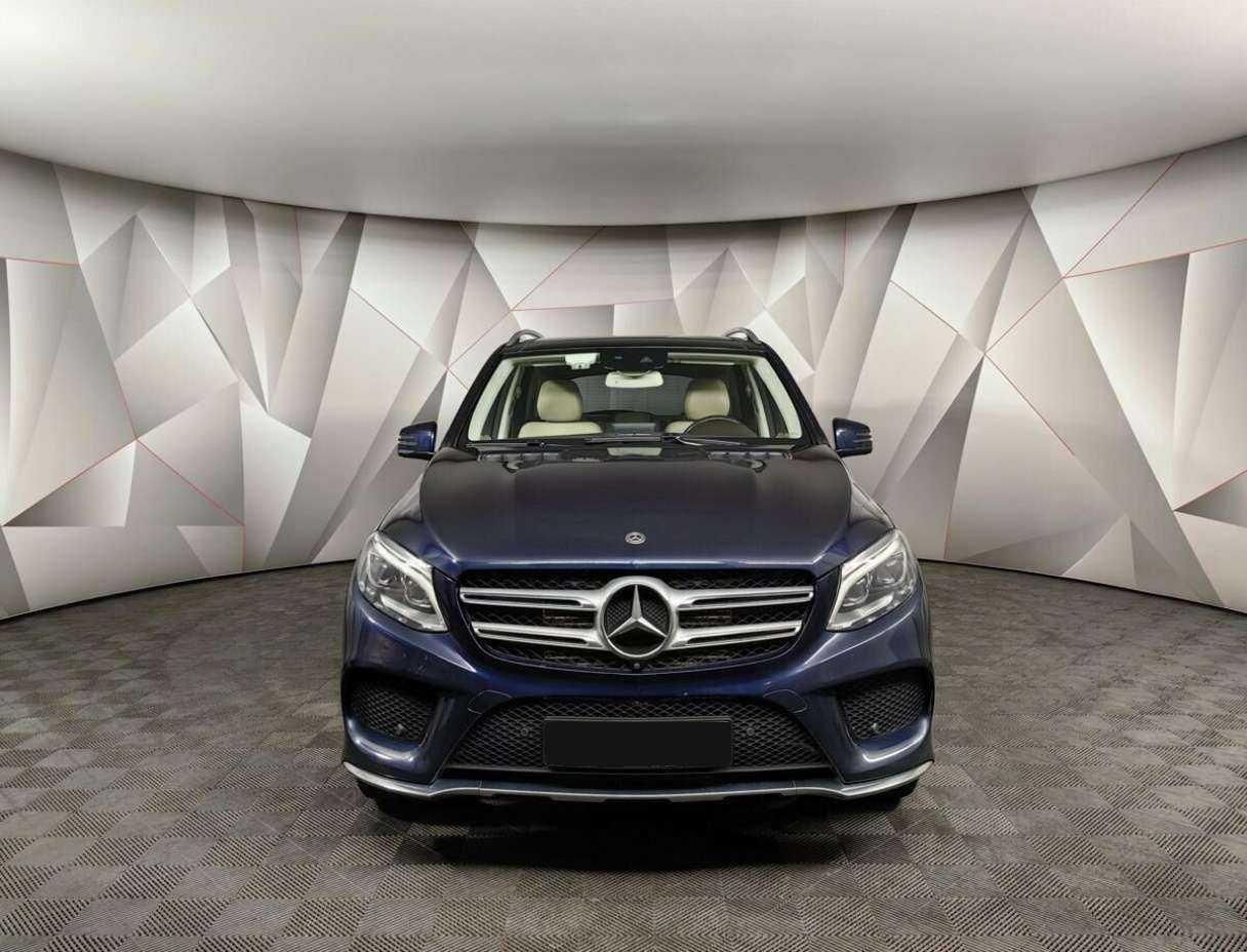 Mercedes-Benz GLE с пробегом — 2018 год. Фото: #6