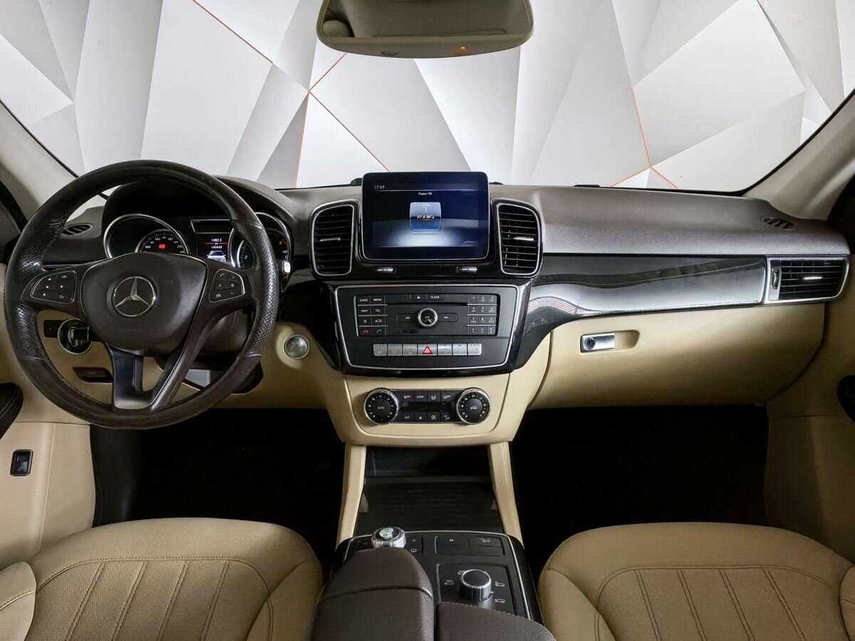 Mercedes-Benz GLE с пробегом — 2018 год. Фото: #9