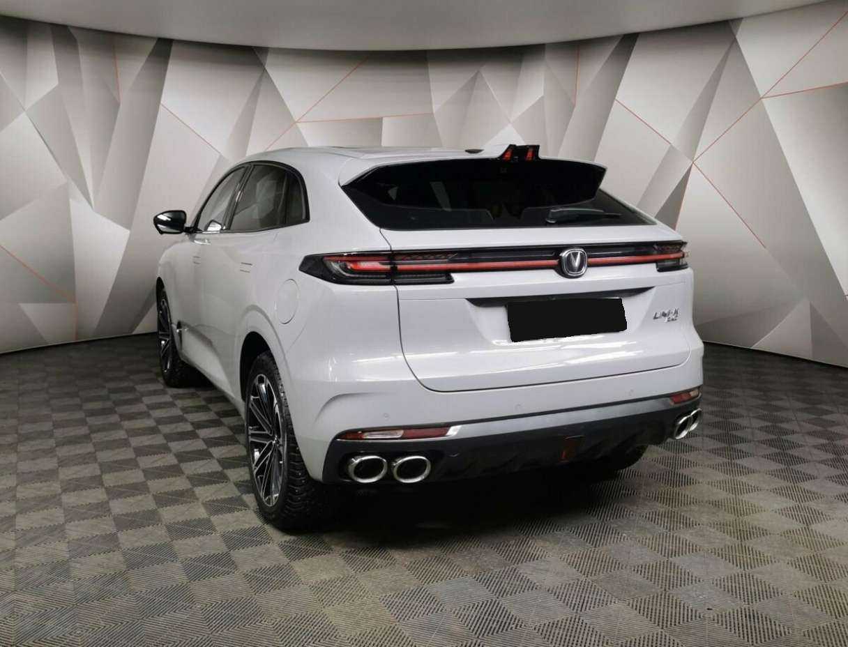 Changan UNI-K с пробегом — 2022 год. Фото: #2