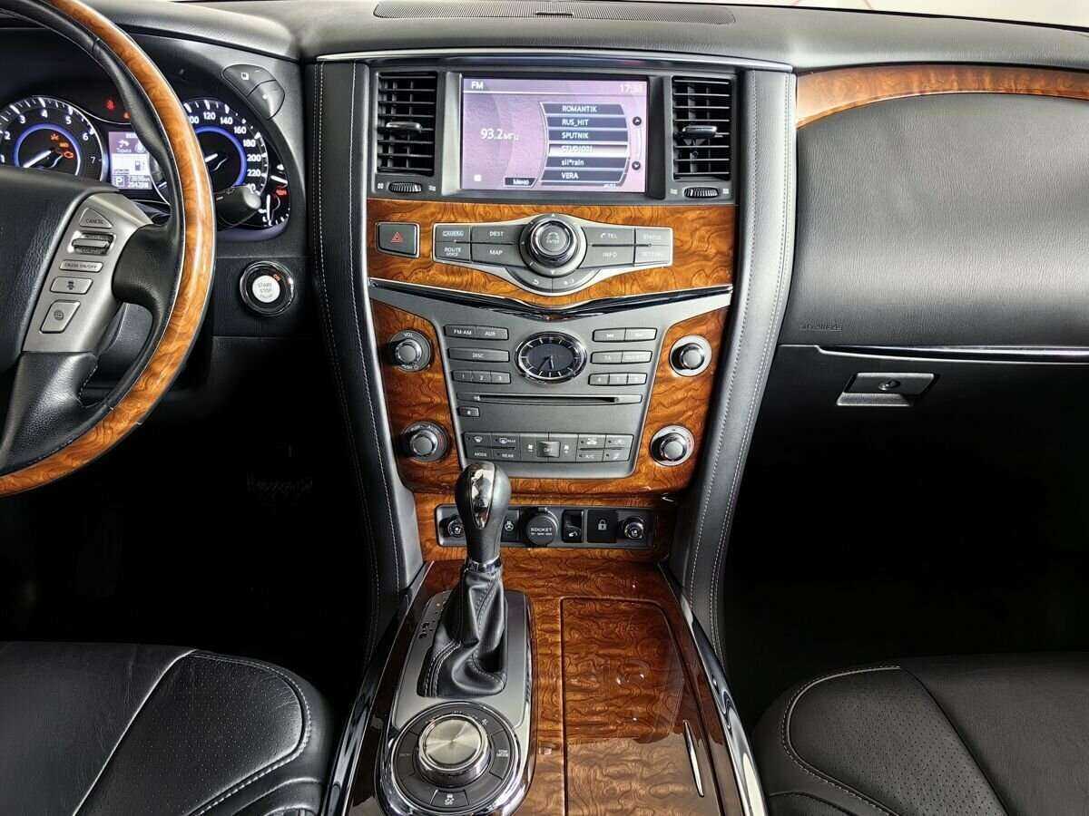 Infiniti QX80 с пробегом — 2017 год. Фото: #10