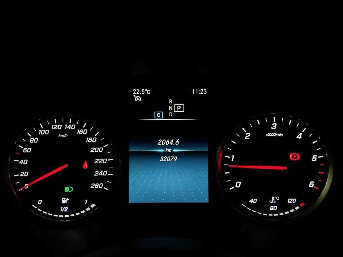 Mercedes-Benz GLC с пробегом — 2019 год. Фото: #15