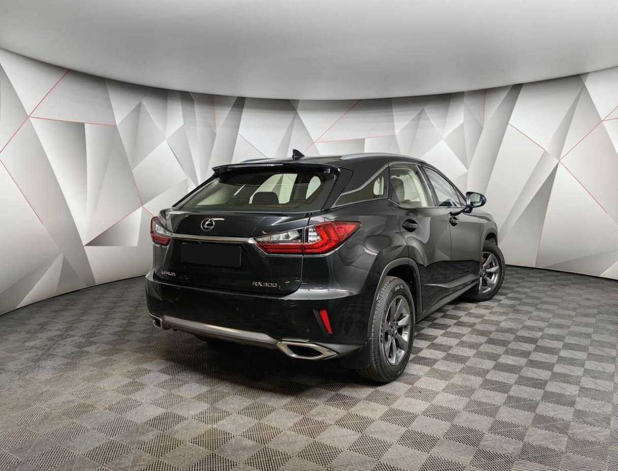 Lexus RX с пробегом — 2018 год. Фото: #1