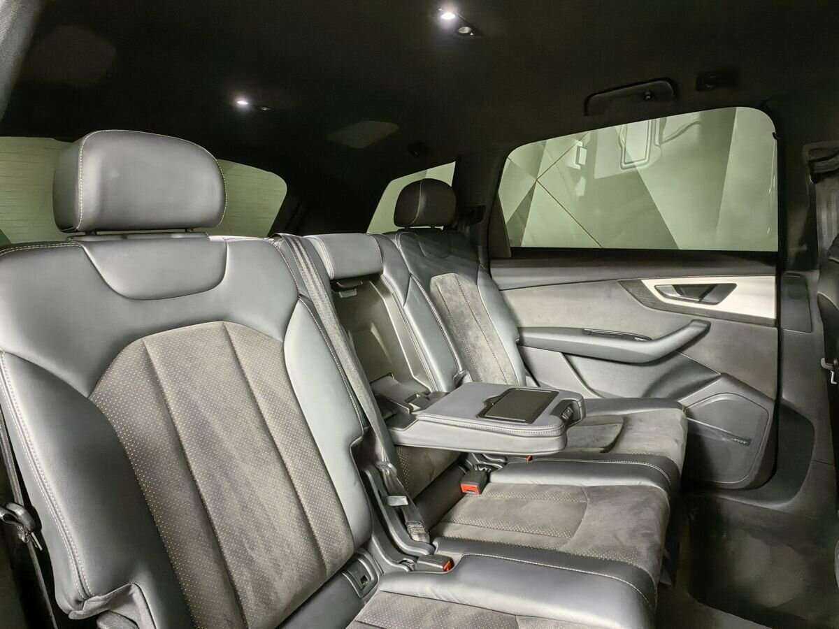 Audi Q7 с пробегом — 2016 год. Фото: #12