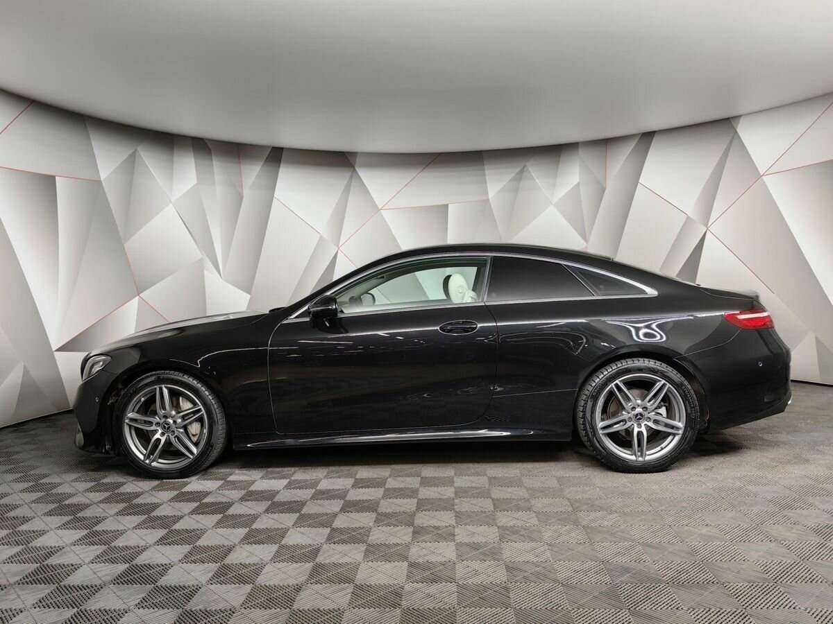 Mercedes-Benz E-Класс с пробегом — 2018 год. Фото: #3