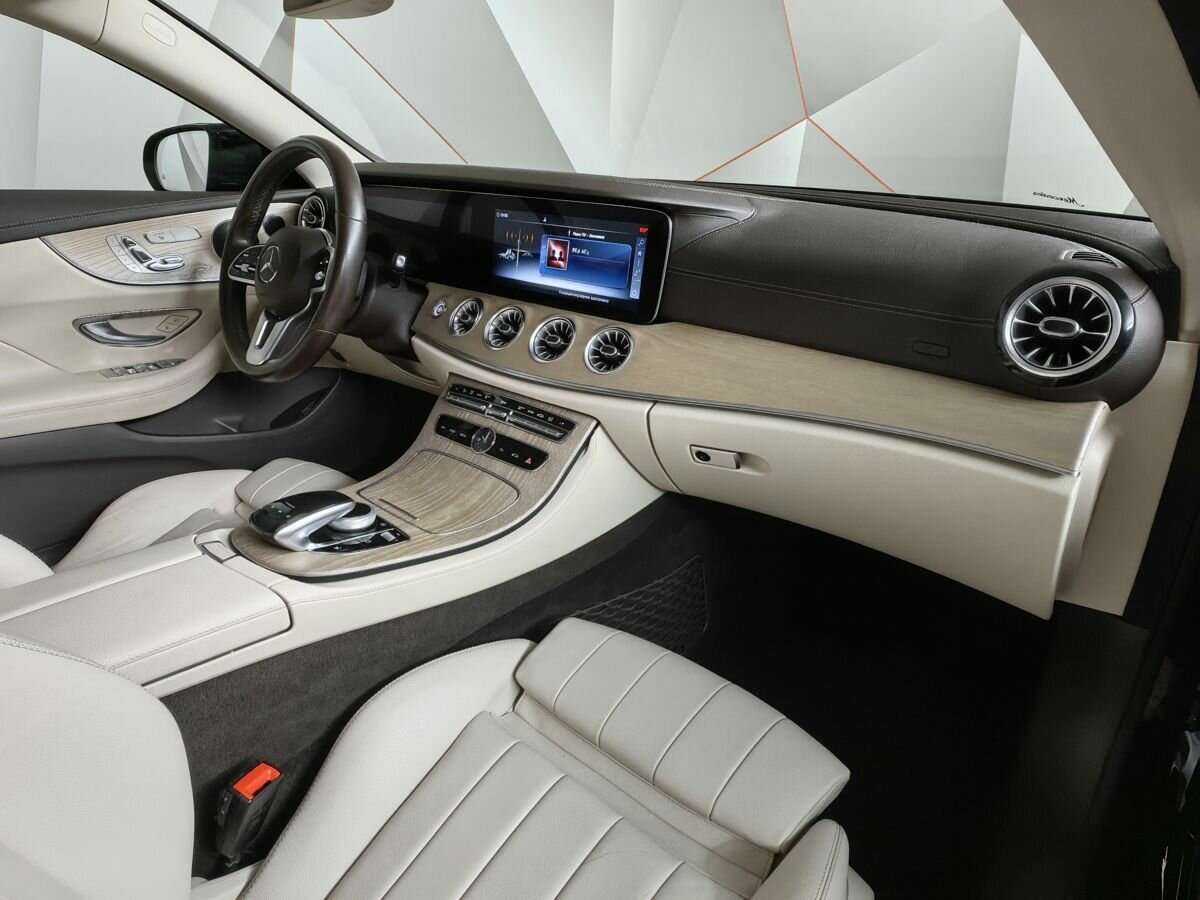 Mercedes-Benz E-Класс с пробегом — 2018 год. Фото: #7