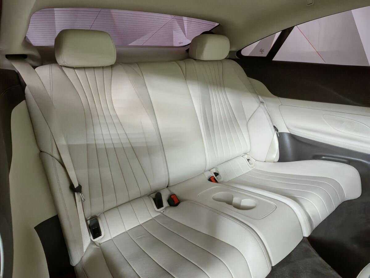 Mercedes-Benz E-Класс с пробегом — 2018 год. Фото: #11