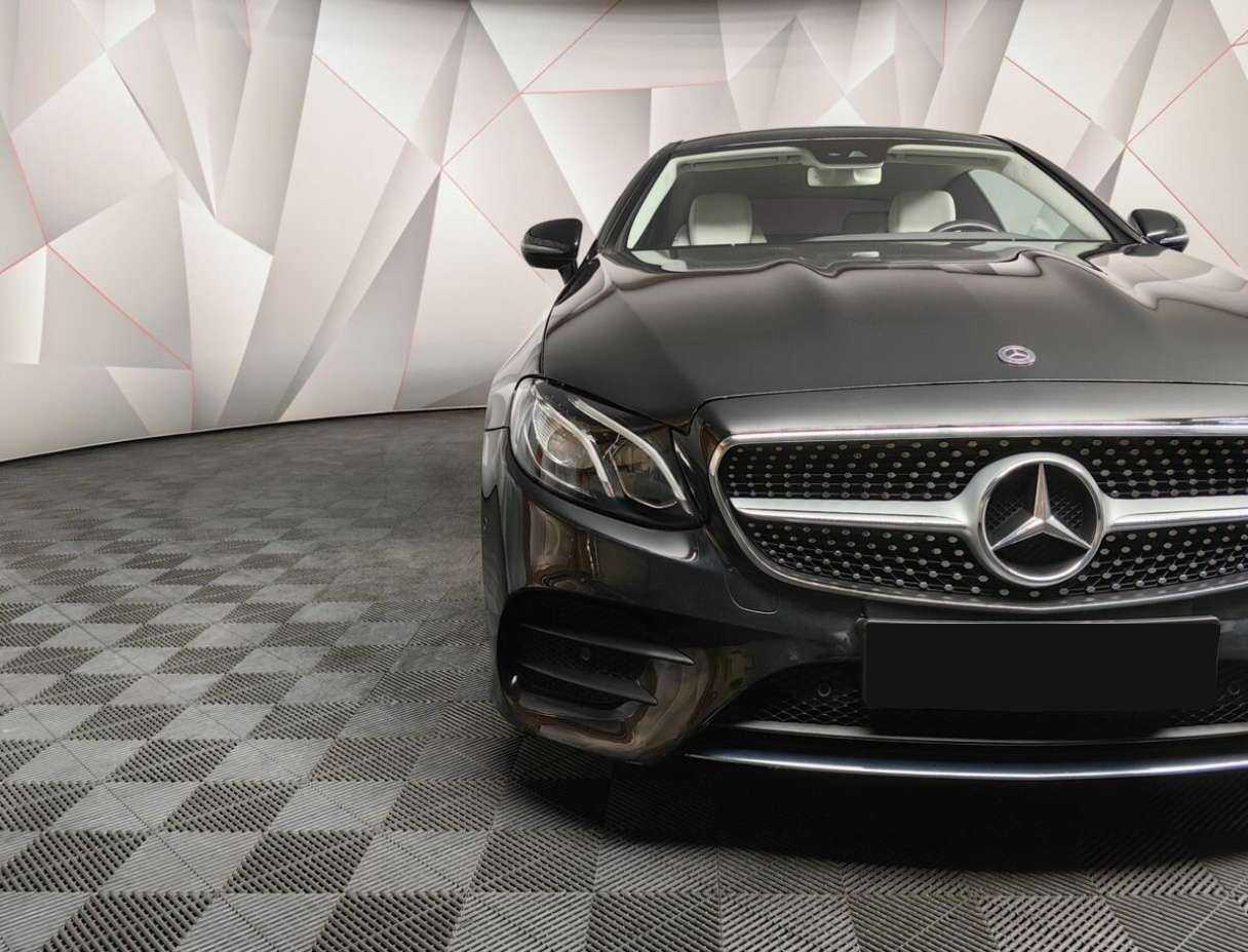 Mercedes-Benz E-Класс с пробегом — 2018 год. Фото: #17