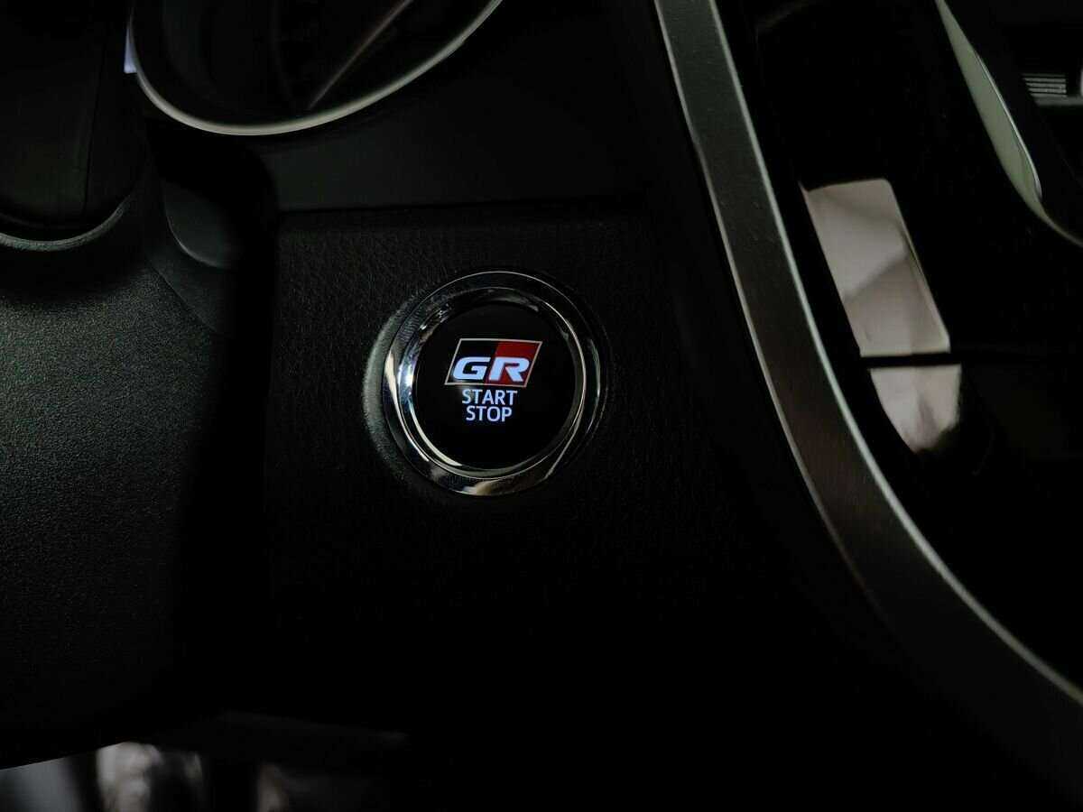 Toyota Camry с пробегом — 2021 год. Фото: #15