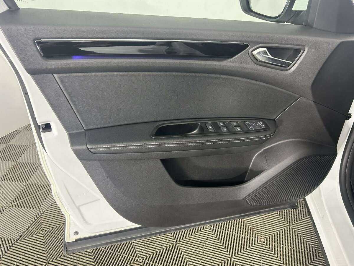 Renault Arkana с пробегом — 2021 год. Фото: #7