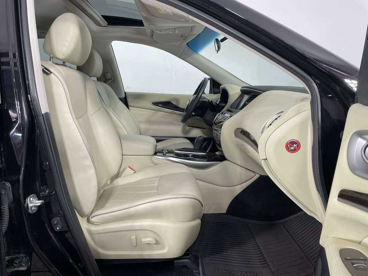 Infiniti QX60 с пробегом — 2019 год. Фото: #13