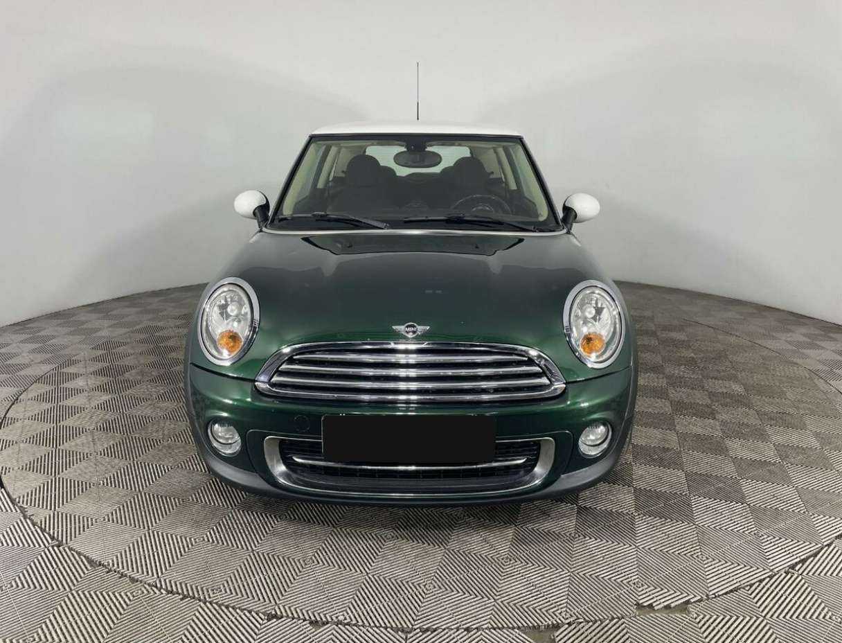 Mini Hatch с пробегом — 2012 год. Фото: #1