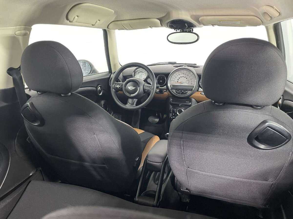 Mini Hatch с пробегом — 2012 год. Фото: #15