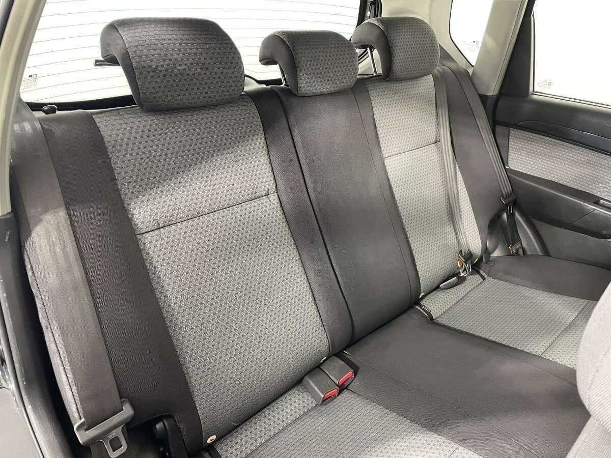 Chevrolet Aveo с пробегом — 2009 год. Фото: #13