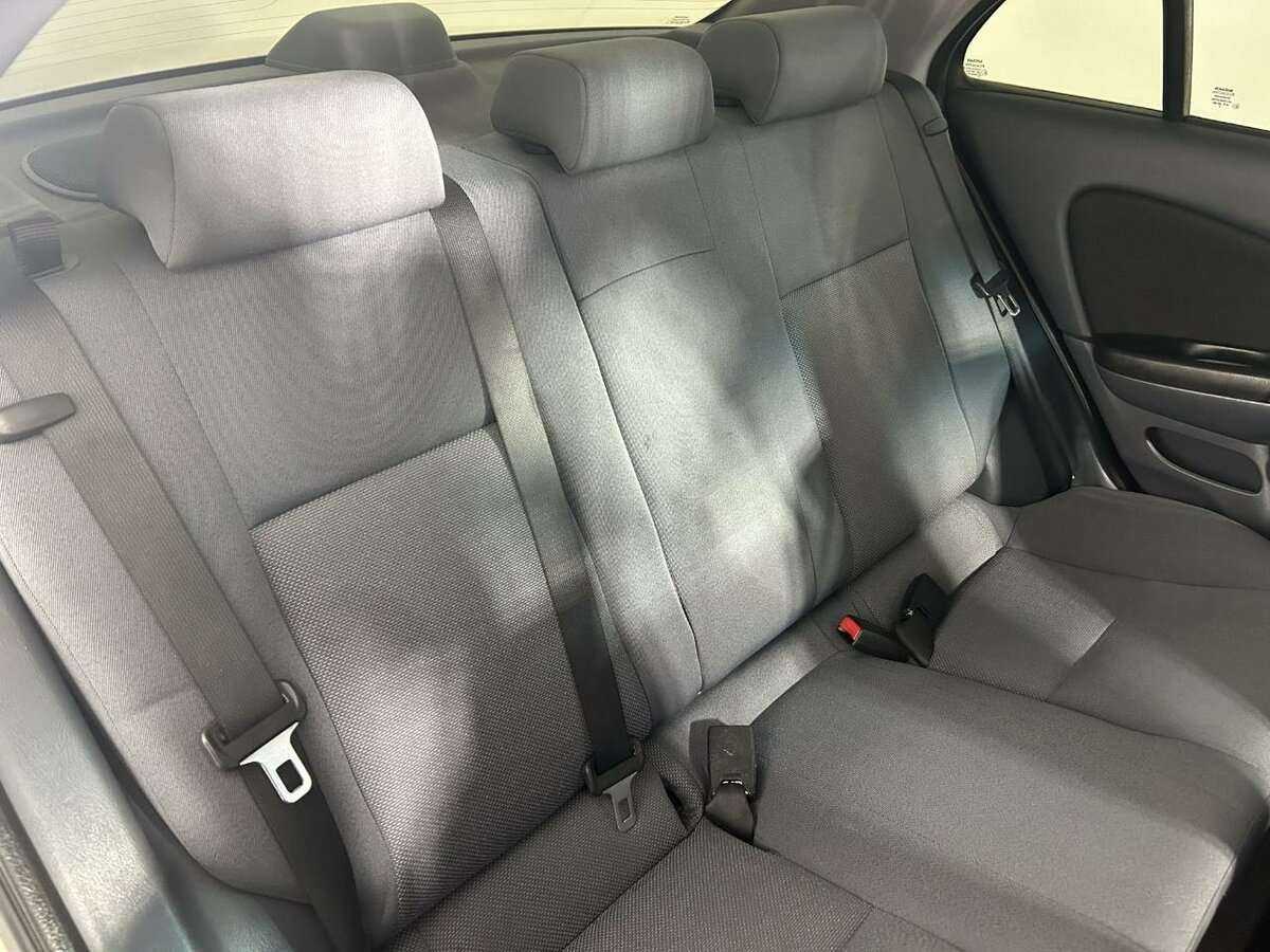 Nissan Almera с пробегом — 2005 год. Фото: #14