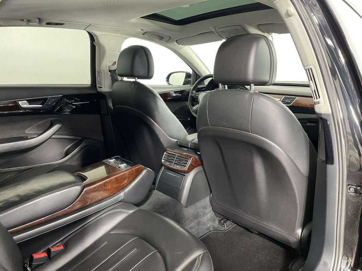 Audi A8 с пробегом — 2011 год. Фото: #16