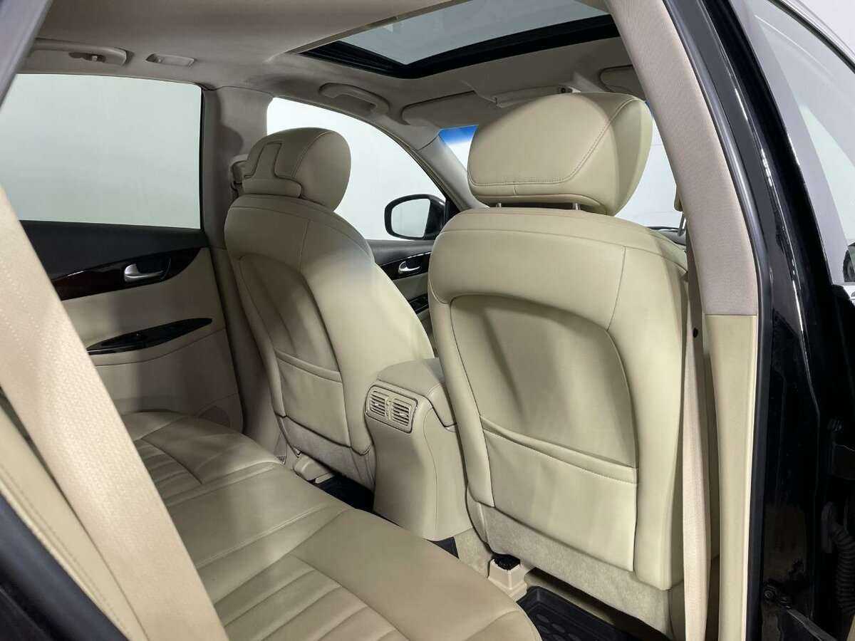 Infiniti EX с пробегом — 2011 год. Фото: #14