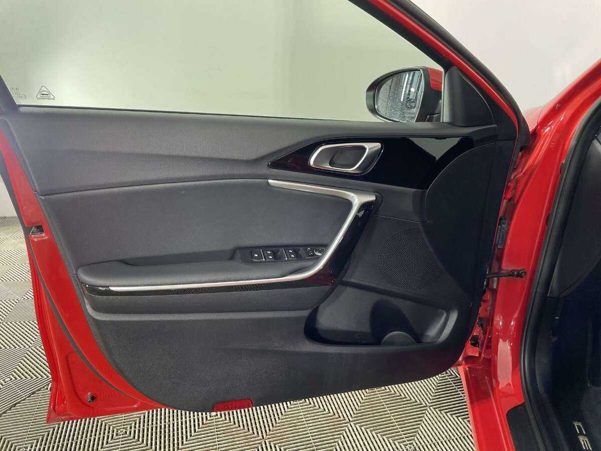 Kia Ceed с пробегом — 2020 год. Фото: #7