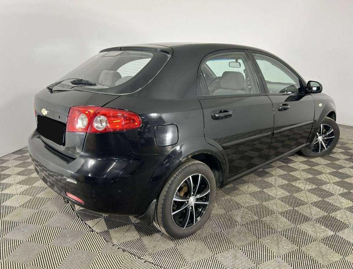 Chevrolet Lacetti с пробегом — 2007 год. Фото: #5