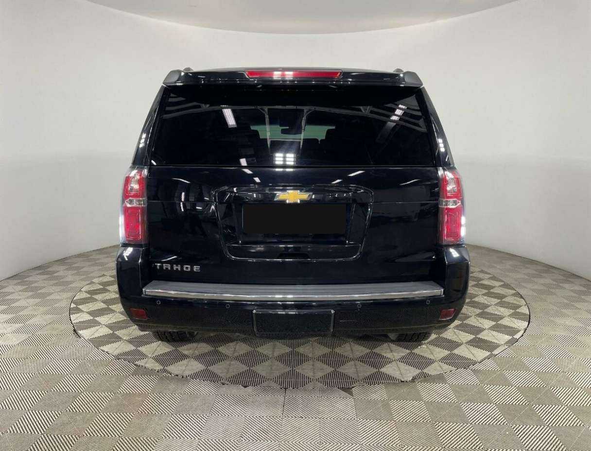 Chevrolet Tahoe с пробегом — 2017 год. Фото: #2