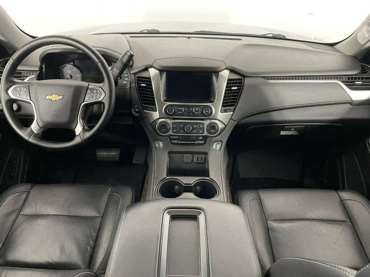 Chevrolet Tahoe с пробегом — 2017 год. Фото: #6
