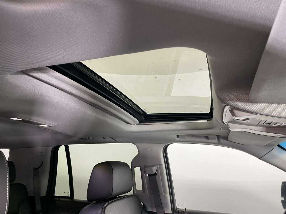 Chevrolet Tahoe с пробегом — 2017 год. Фото: #14