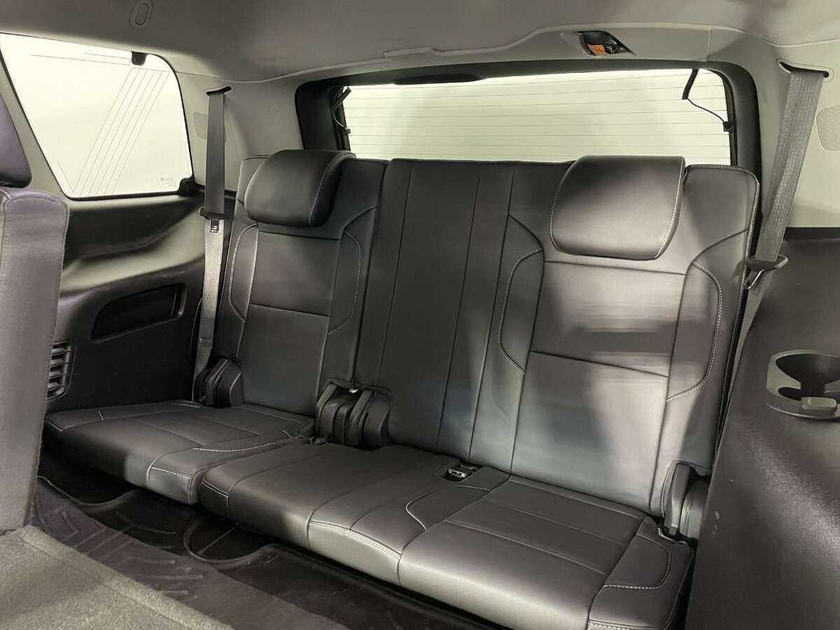 Chevrolet Tahoe с пробегом — 2017 год. Фото: #17