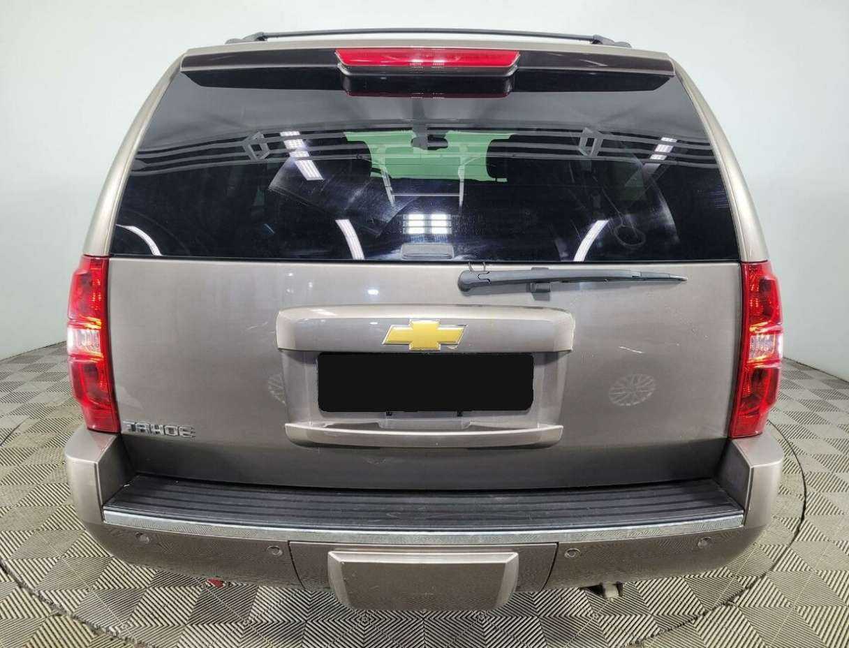 Chevrolet Tahoe с пробегом — 2013 год. Фото: #2