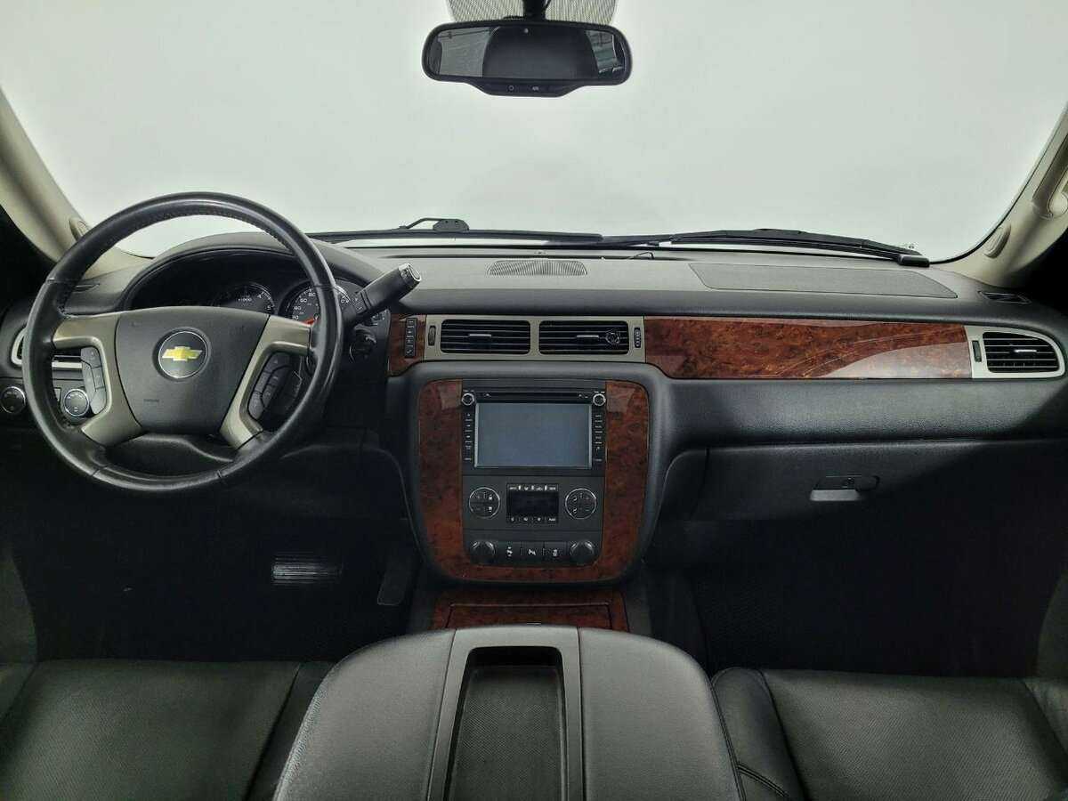 Chevrolet Tahoe с пробегом — 2013 год. Фото: #5