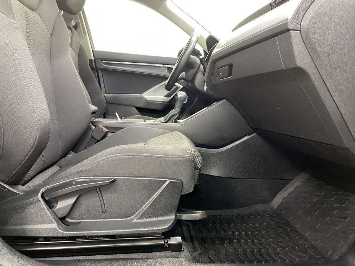 Audi Q3 с пробегом — 2020 год. Фото: #13