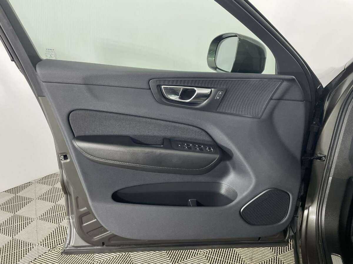 Volvo XC60 с пробегом — 2019 год. Фото: #7