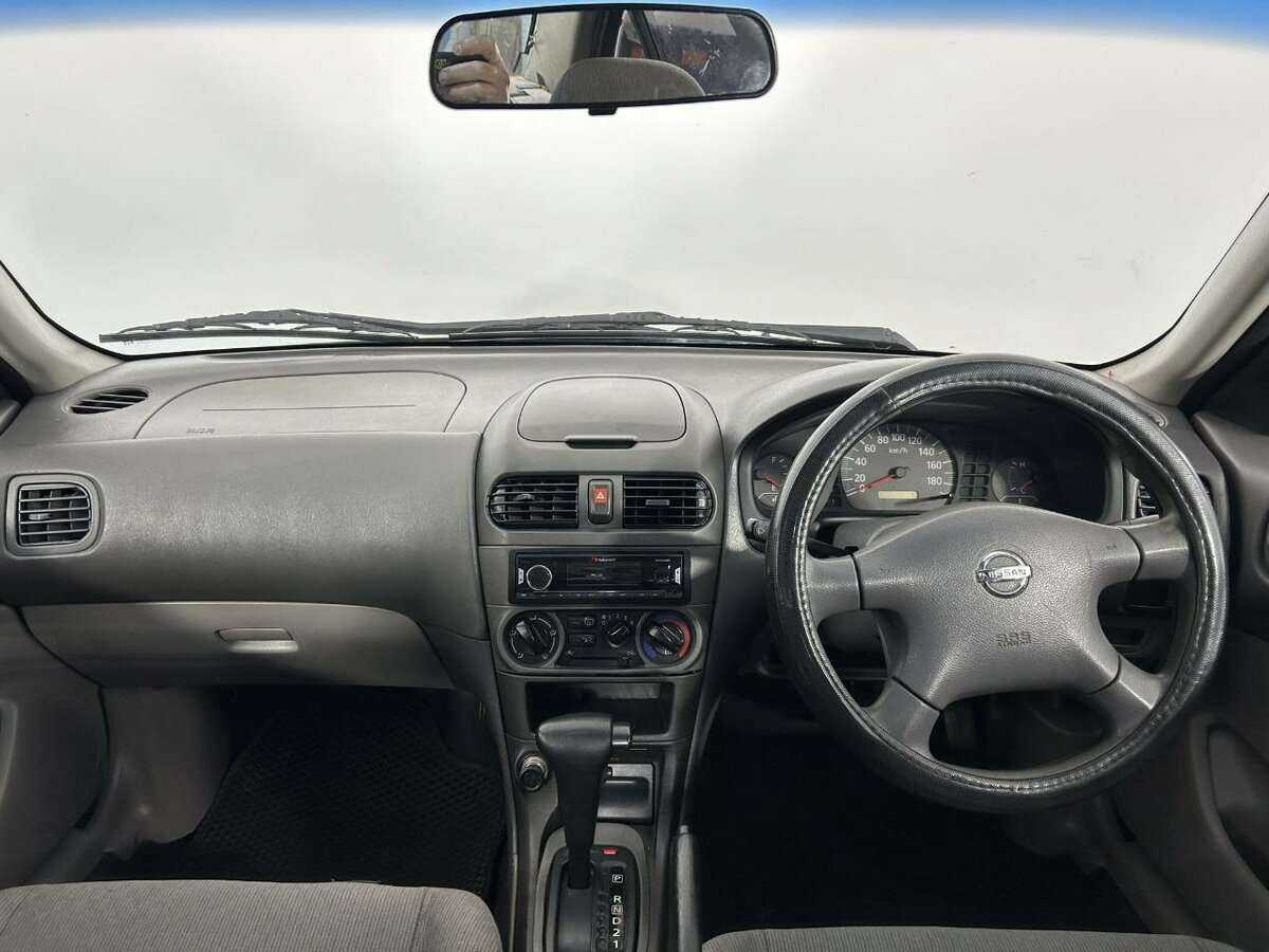 Nissan Sunny с пробегом — 2004 год. Фото: #6