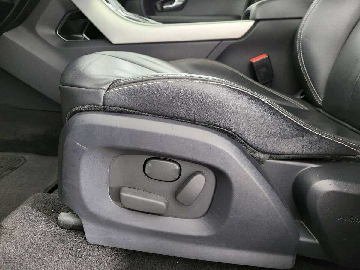 Land Rover Range Rover Evoque с пробегом — 2011 год. Фото: #9