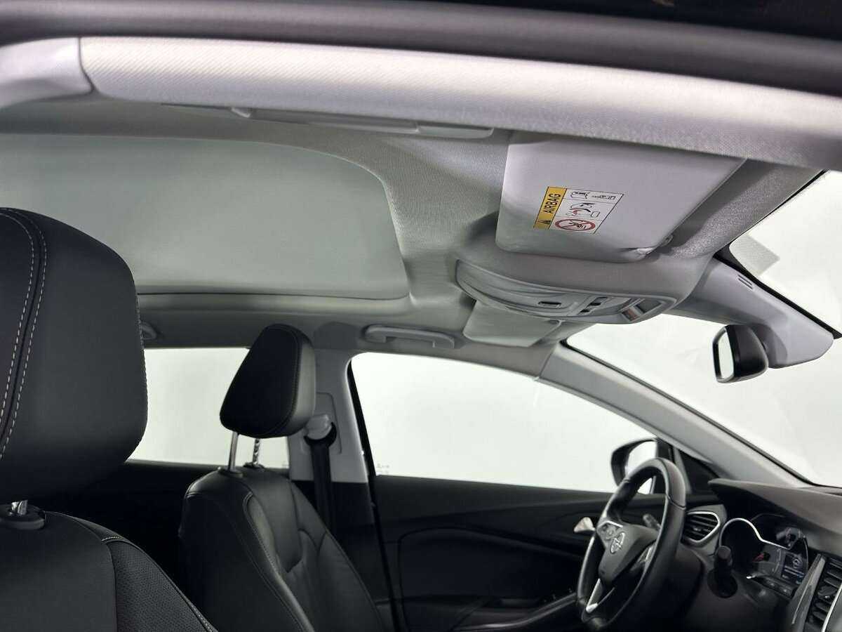 Opel Grandland с пробегом — 2021 год. Фото: #14