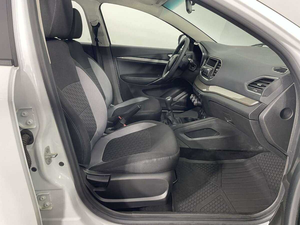 Lada (ВАЗ) Vesta с пробегом — 2023 год. Фото: #13