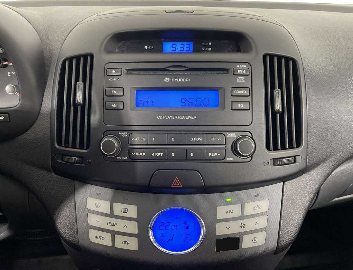 Hyundai Elantra с пробегом — 2008 год. Фото: #11